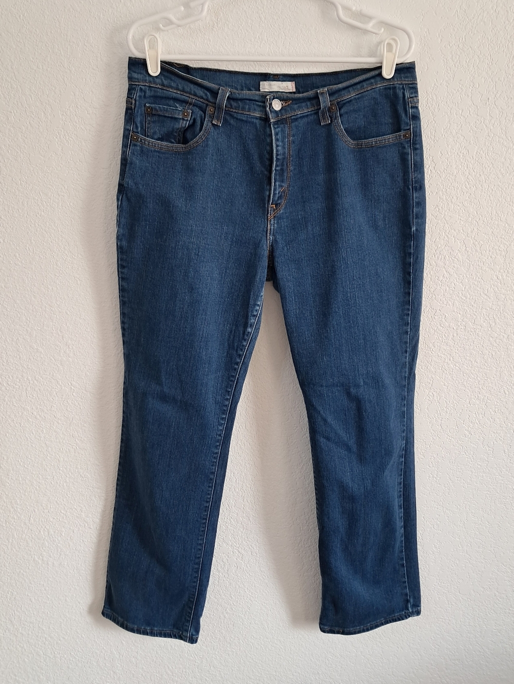 Levis Jeans Women’s 12 Short Blue Straight Leg 305 Mid Rise Casual